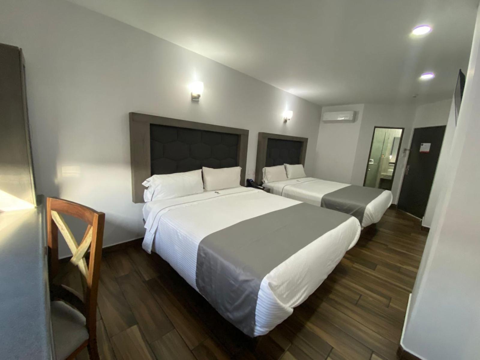 Hotel Bugari Aeropuerto Guadalajara Las Pintas エクステリア 写真
