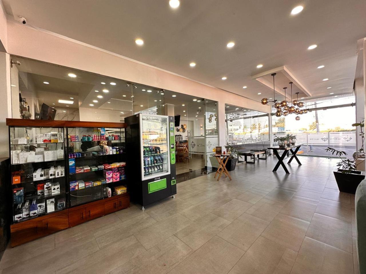 Hotel Bugari Aeropuerto Guadalajara Las Pintas エクステリア 写真